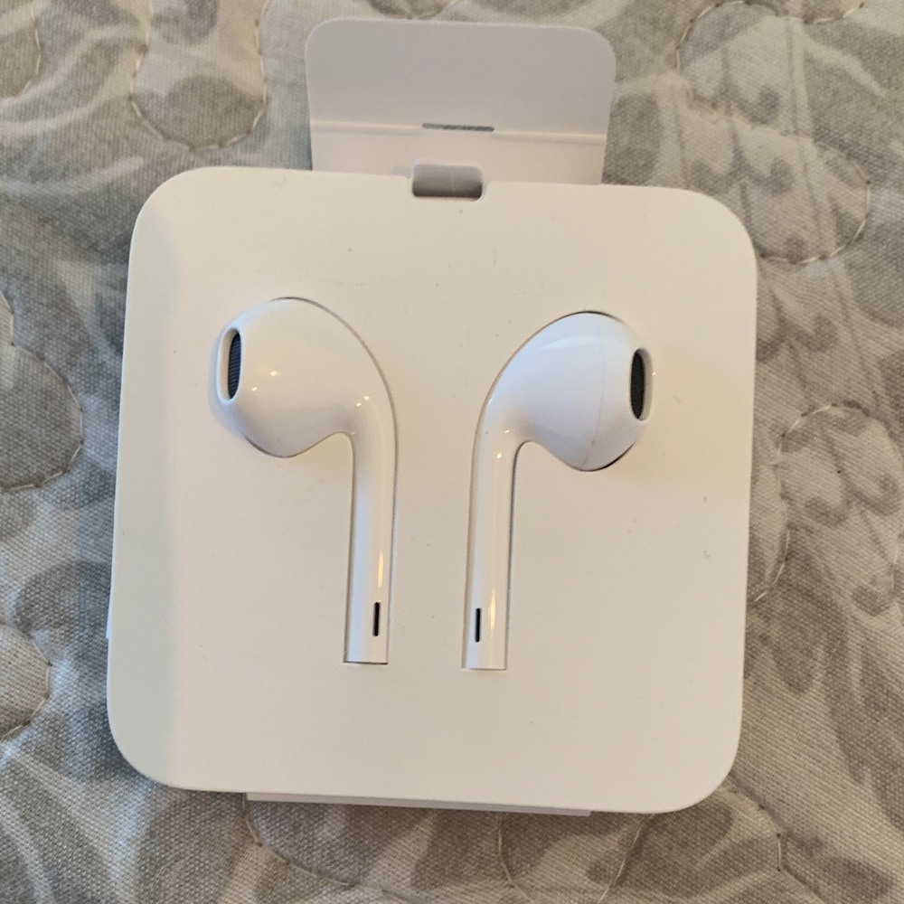 Apple Wired Earbuds